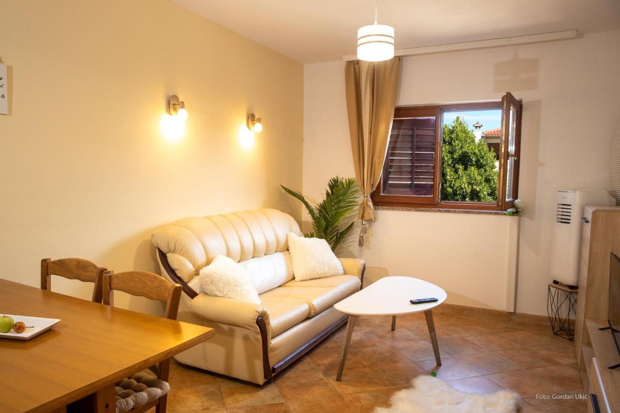 Midea Apartman *